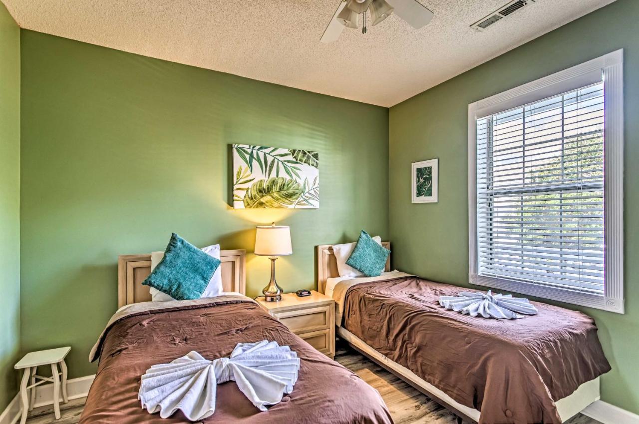 Myrtlewood Resort Condo With Games Less Than 2 Mi To Beach! Myrtle Beach Eksteriør billede